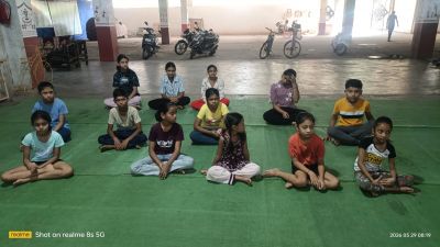  अंतिम पड़ाव की ओर बाल संस्कार शिविर... एक माह में बच्चों ने सीखा बहुत कुछ